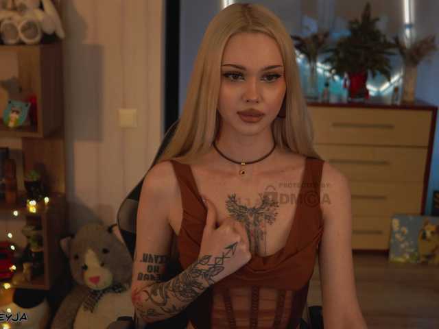 ManiFreyja from BongaCams is Freechat