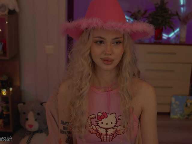 BongaCams ManiFreyja is Freechat ManiFreyja — Here is about aesthetics, cozy communication, humor (sometimes black) and just a chill atmosphere Before private pm Lovence from 2 tokens For cosmetics @remain Favorite vib - 101 tkn