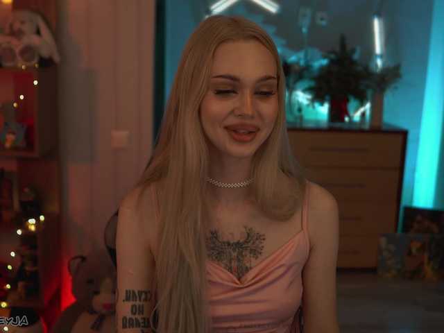 ManiFreyja's BongaCams show and profile