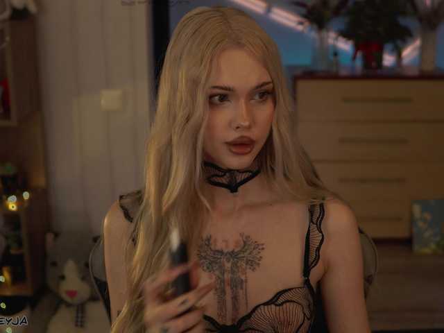 ManiFreyja's BongaCams show and profile