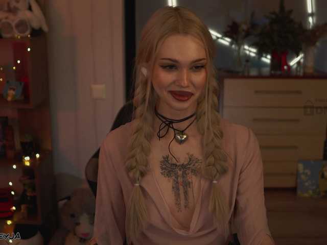 ManiFreyja from BongaCams is Freechat