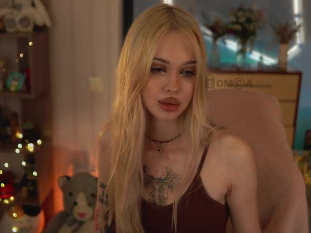 ManiFreyja's BongaCams show and profile