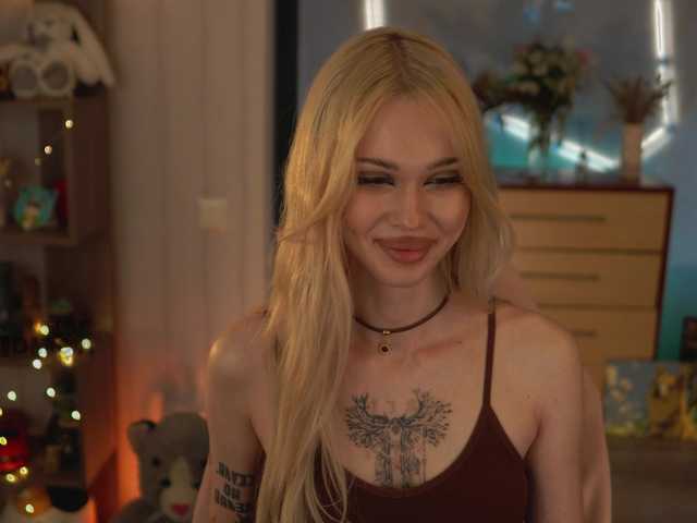 ManiFreyja's BongaCams show and profile