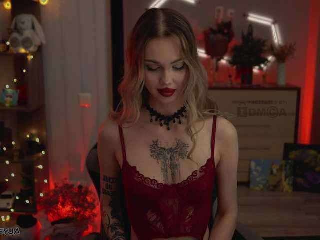 ManiFreyja's BongaCams show and profile