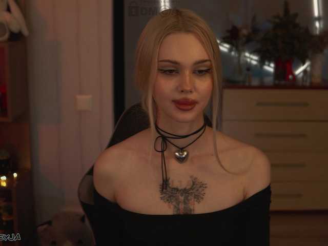 ManiFreyja —  Here is about aesthetics, cozy communication, humor (sometimes black) and just a chill atmosphere  Before private pm  Lovence from 2 tokens  Contribution to a pension fund XD @remain  Favorite vib - 101 tkn 