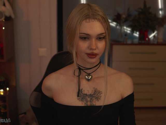 ManiFreyja from BongaCams