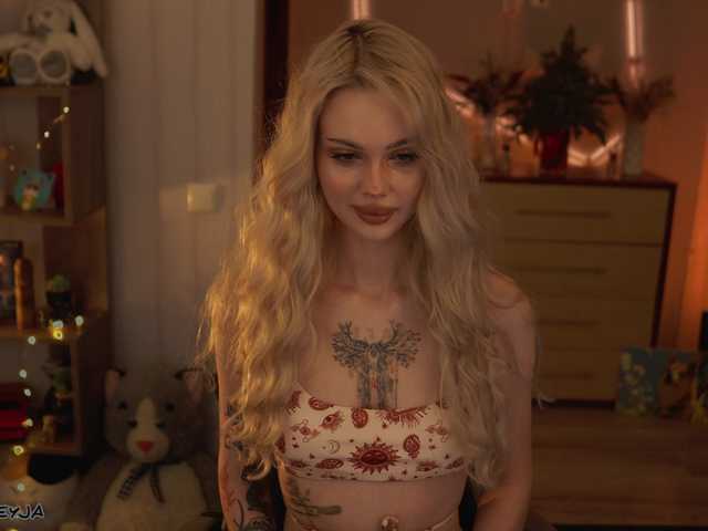 ManiFreyja from BongaCams is Freechat