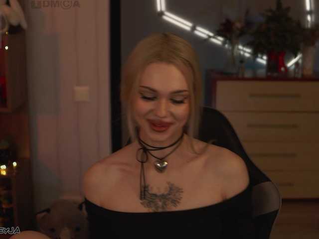 ManiFreyja from BongaCams is Freechat