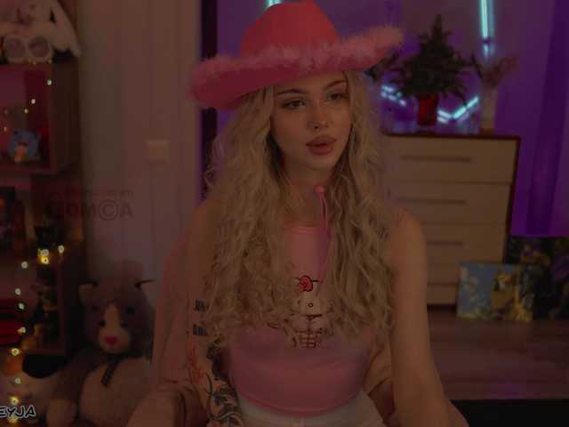 ManiFreyja from BongaCams is Freechat