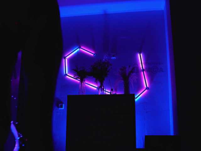 ManiFreyja's BongaCams show and profile