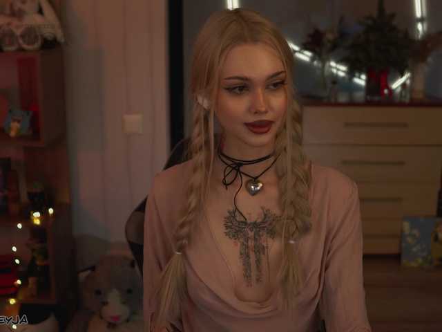 ManiFreyja from BongaCams is Freechat