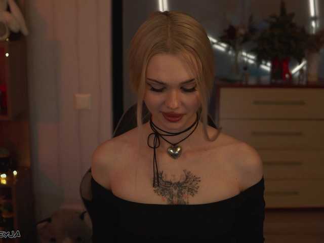 ManiFreyja from BongaCams is Freechat