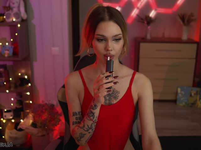 ManiFreyja from BongaCams