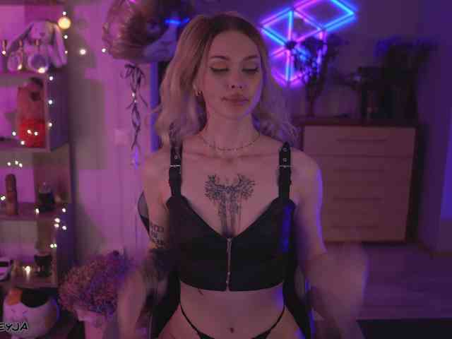free sex cam ManiFreyja