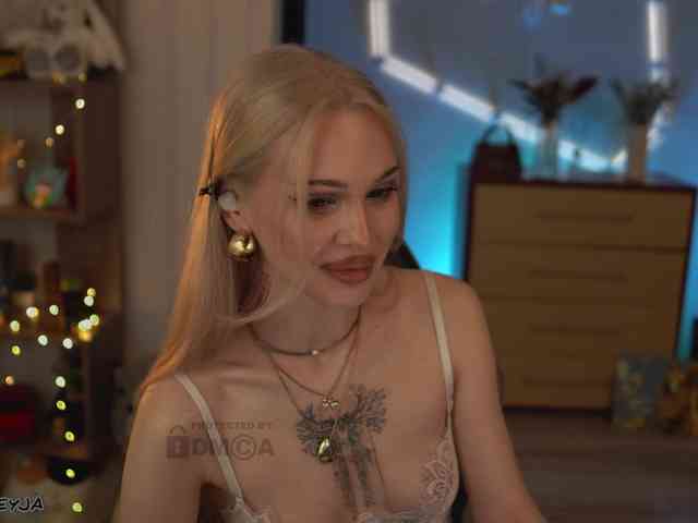 ManiFreyja ManiFreyja