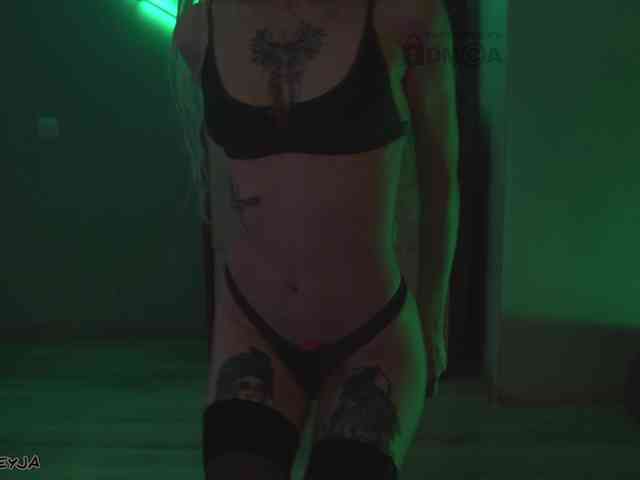 ManiFreyja Live Webcam on BongaCams
