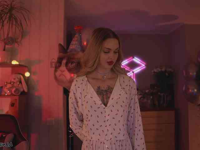 free online video chat ManiFreyja