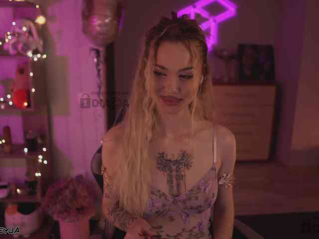 ManiFreyja webcam