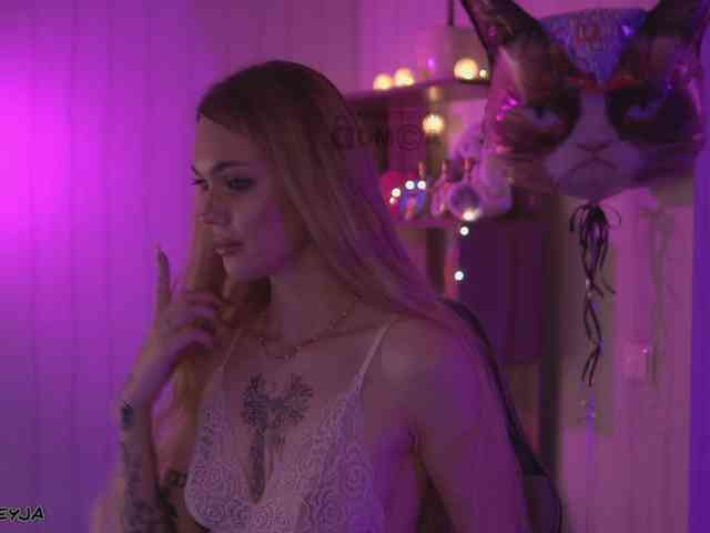 live cams porn ManiFreyja