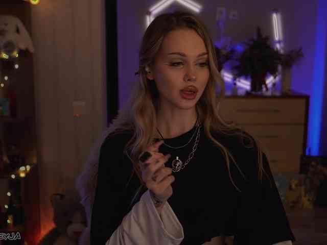 ManiFreyja Live Webcam on BongaCams