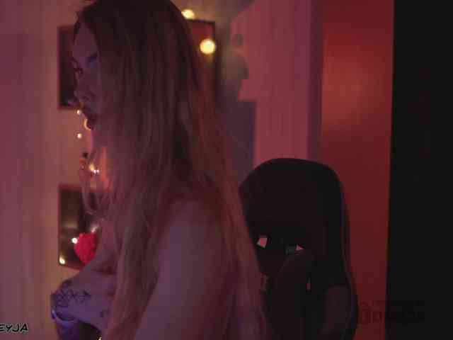 ManiFreyja webcam