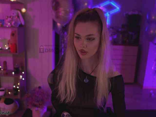 free webcam chat ManiFreyja