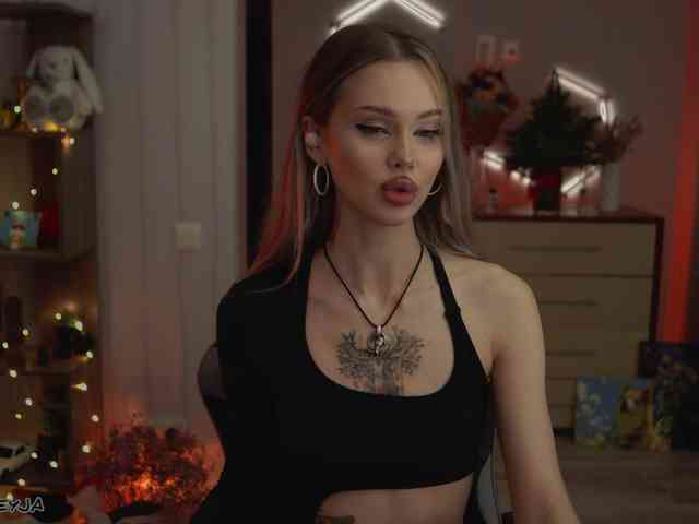 ManiFreyja ManiFreyja