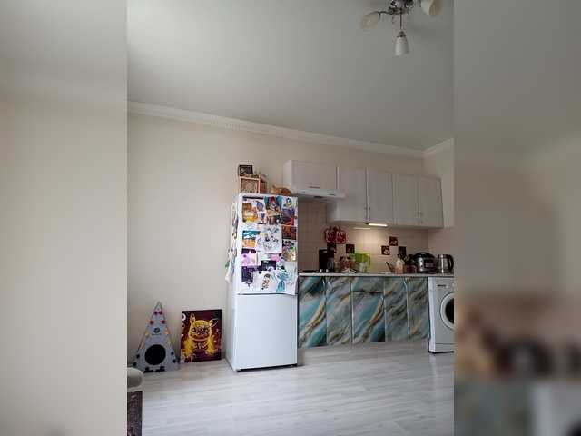 PeachGlowPH's BongaCams show and profile