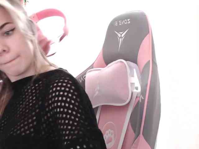 VanillaExplode webcam