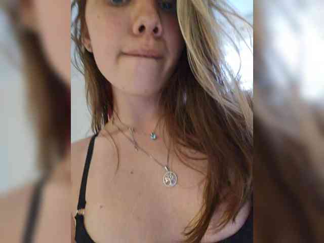 VanillaExplode webcam