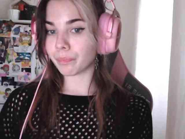 VanillaExplode webcam