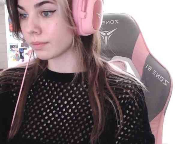 VanillaExplode webcam