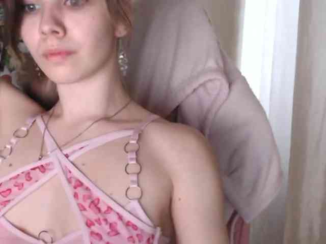 VanillaExplode webcam