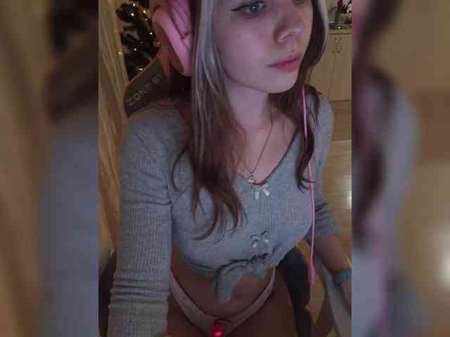 VanillaExplode webcam