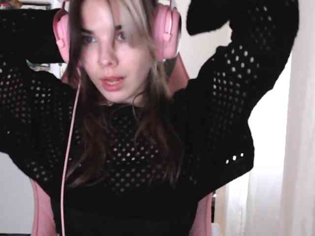 VanillaExplode webcam