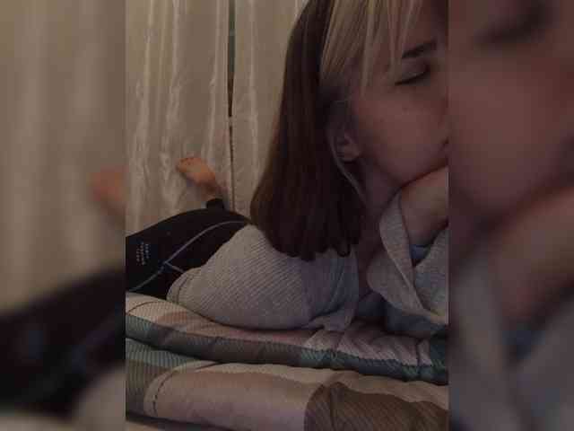 VanillaExplode webcam