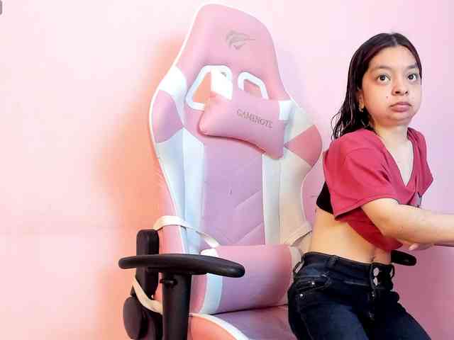 CharlotteMuller webcam