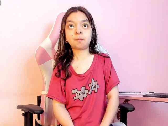 CharlotteMuller webcam