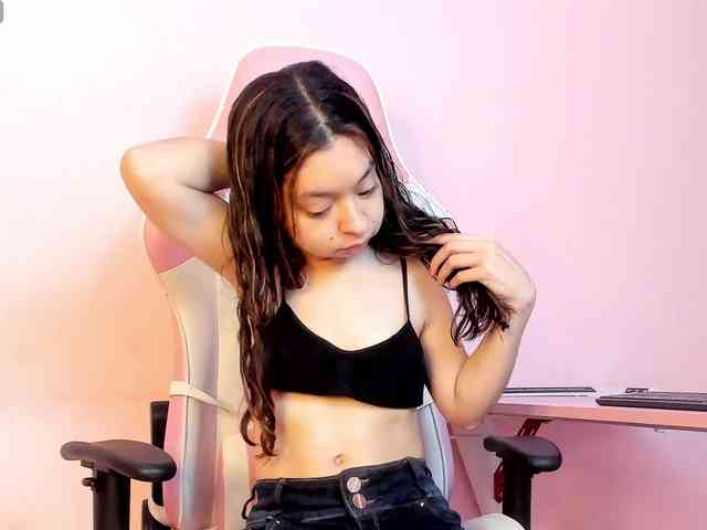 CharlotteMuller webcam