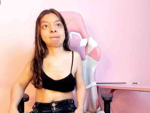 CharlotteMuller webcam