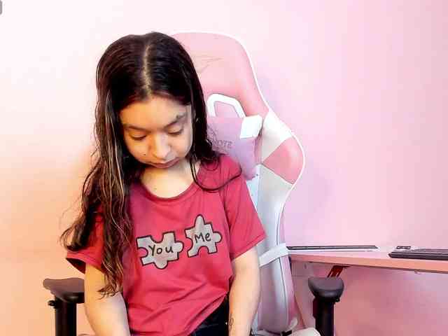 CharlotteMuller webcam