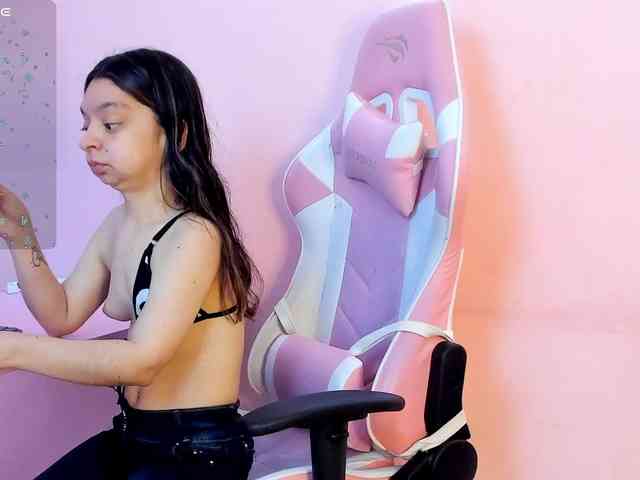 CharlotteMuller CharlotteMuller