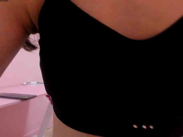 CharlotteMuller webcam