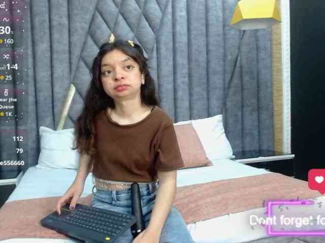 CharlotteMuller webcam