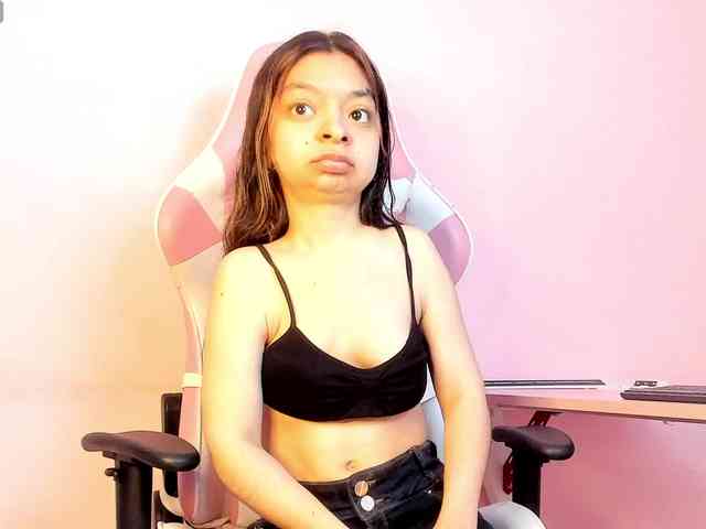 CharlotteMuller webcam