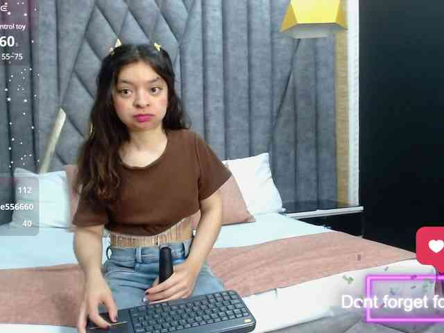 CharlotteMuller webcam