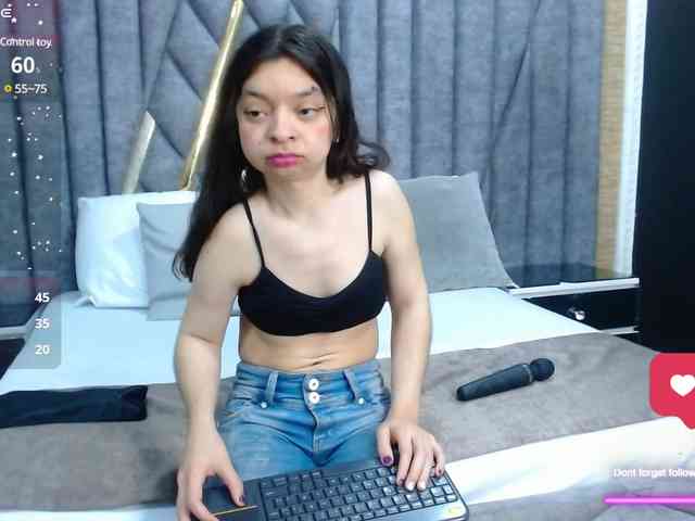 CharlotteMuller webcam