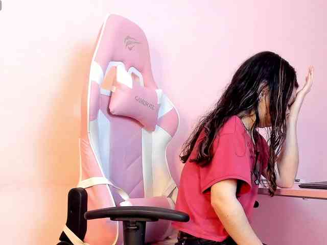 CharlotteMuller webcam