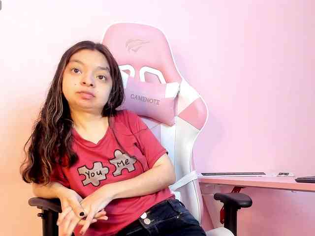 CharlotteMuller webcam