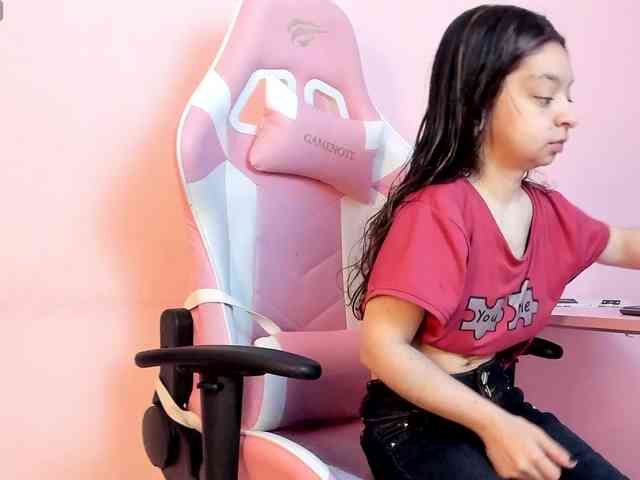 CharlotteMuller webcam